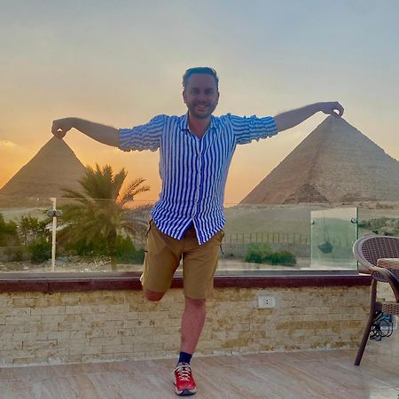 Seven Pyramids Panoramic View Inn Kafret el-Gabal Zewnętrze zdjęcie