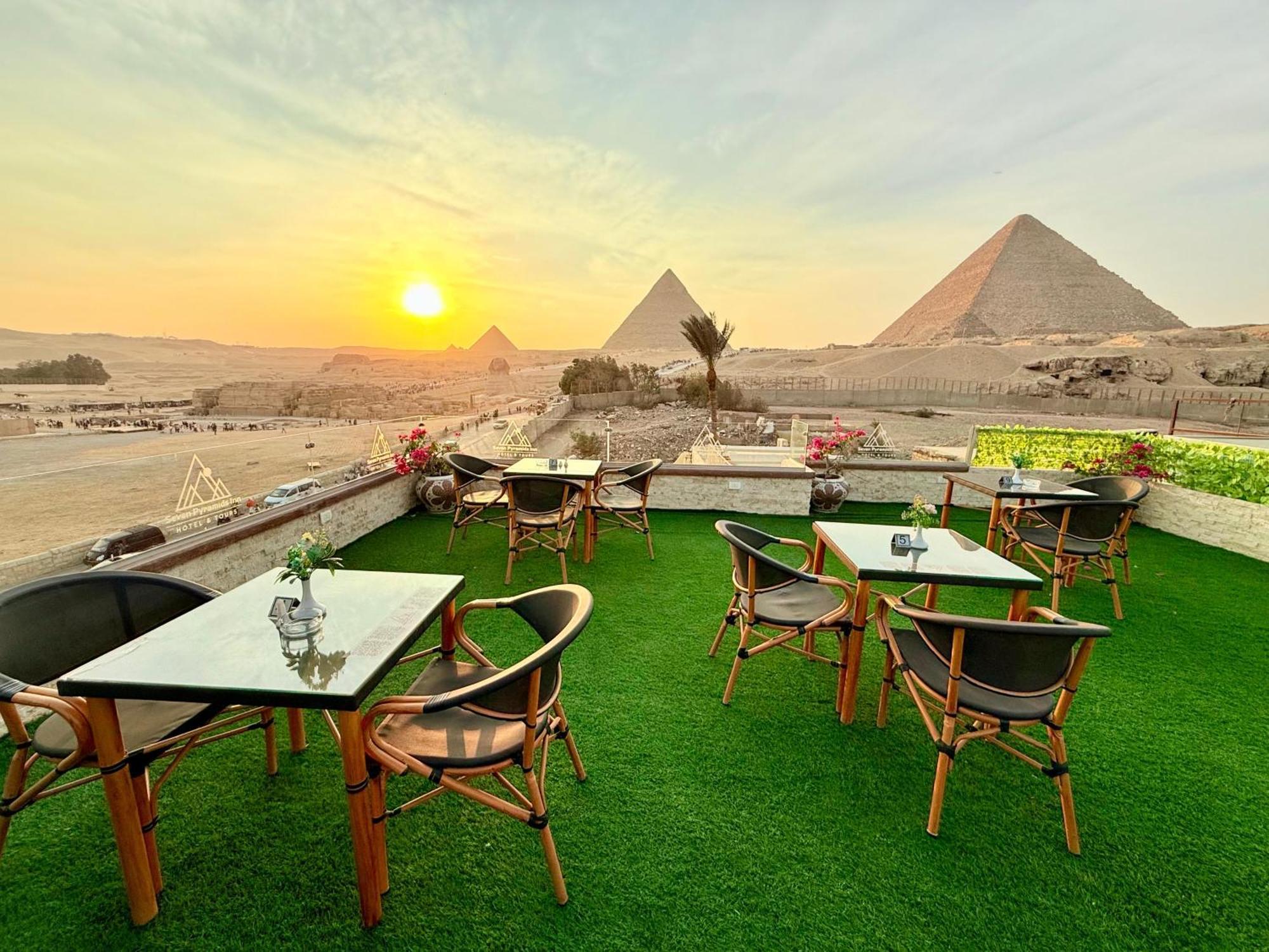 Seven Pyramids Panoramic View Inn Kafret el-Gabal Zewnętrze zdjęcie