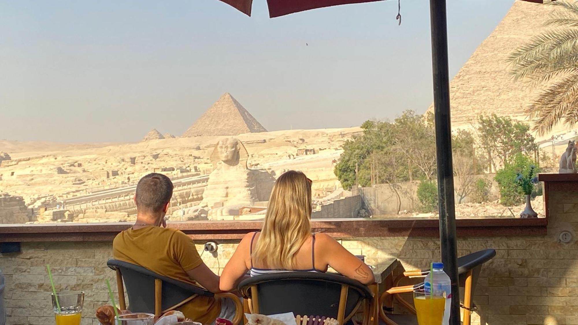 Seven Pyramids Panoramic View Inn Kafret el-Gabal Zewnętrze zdjęcie